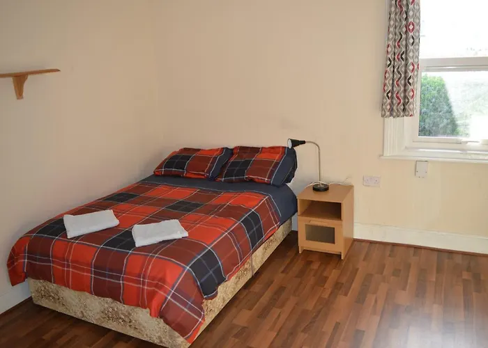 ゲストハウス Library View