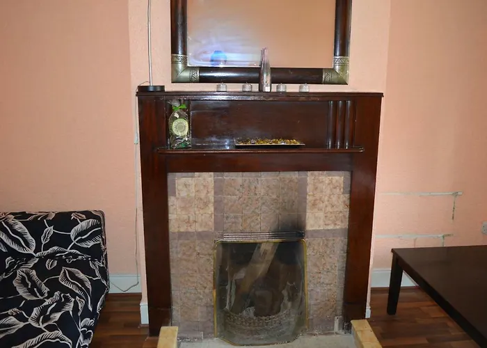 ゲストハウス Library View ダブリン